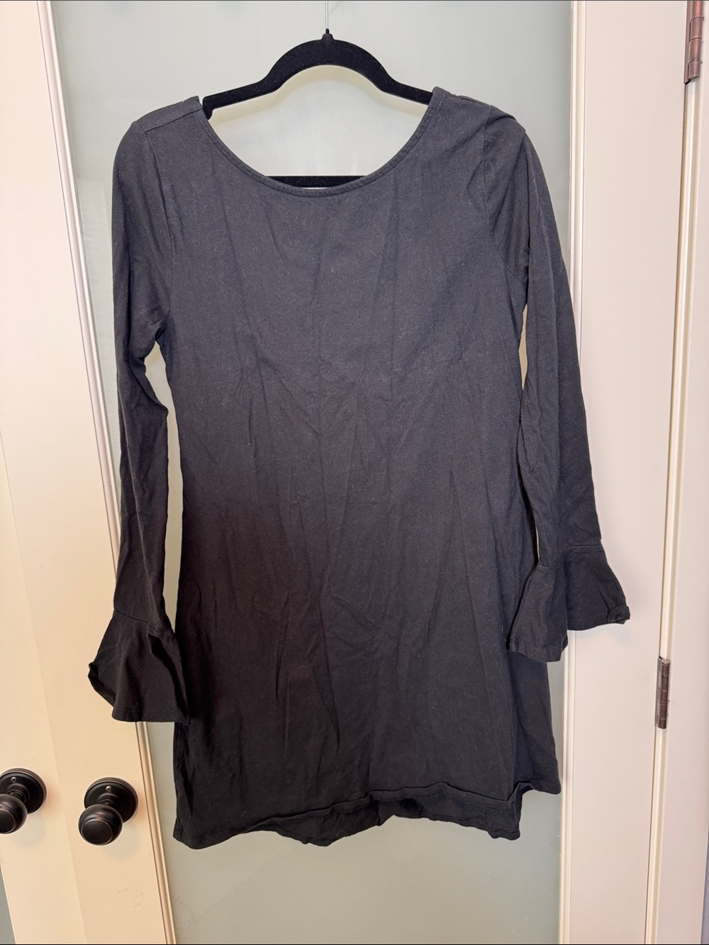 Black Long Sleeve Ruffle Cuff Dress - Women